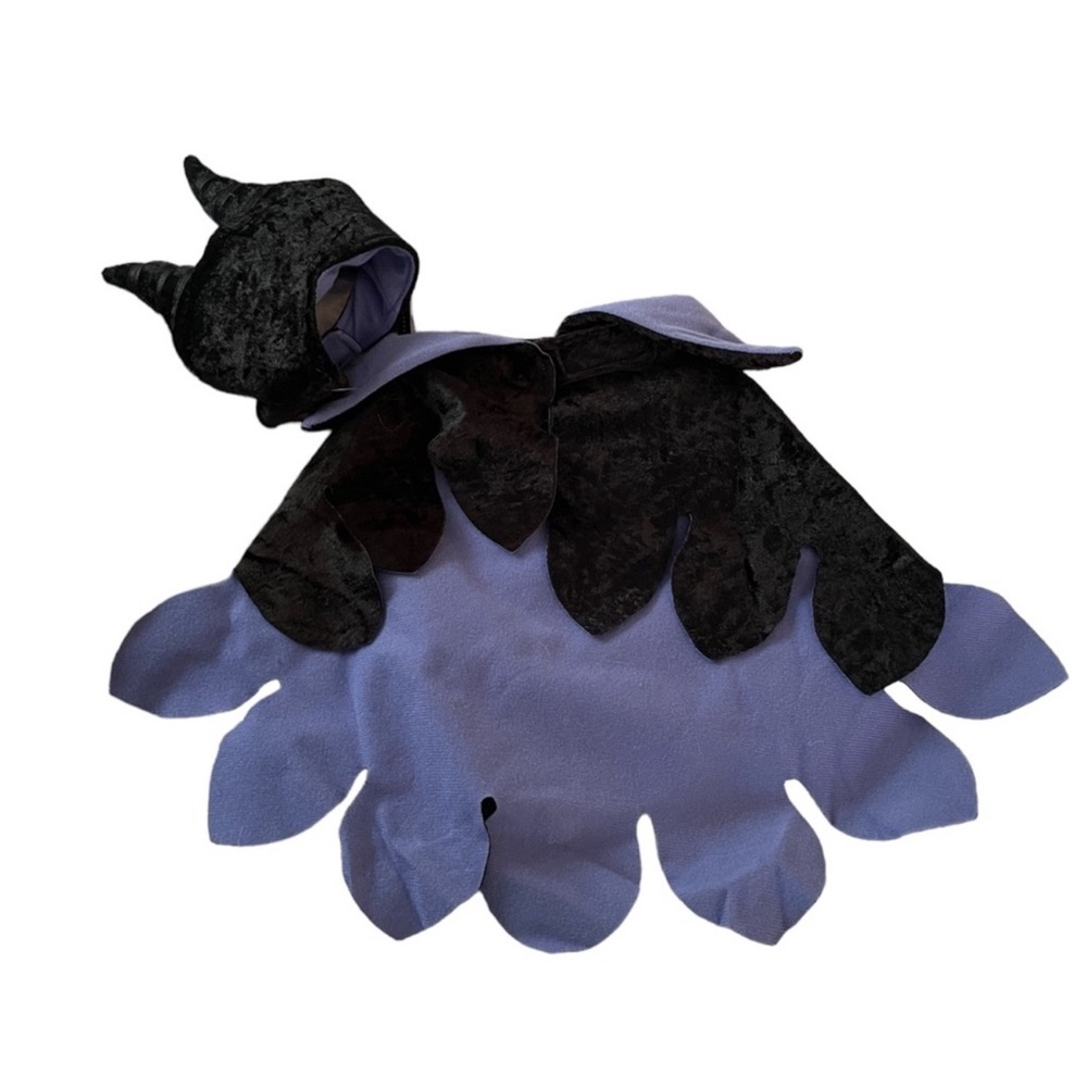 Brand New XS/S Maleficent costume for dog